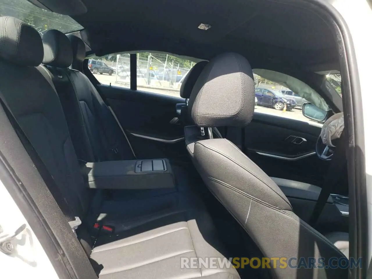 10 Photograph of a damaged car WBA5R7C56KFH33021 BMW 3 SERIES 2019