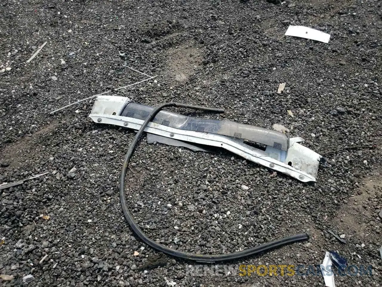 12 Photograph of a damaged car WBA5R7C56KFH33021 BMW 3 SERIES 2019