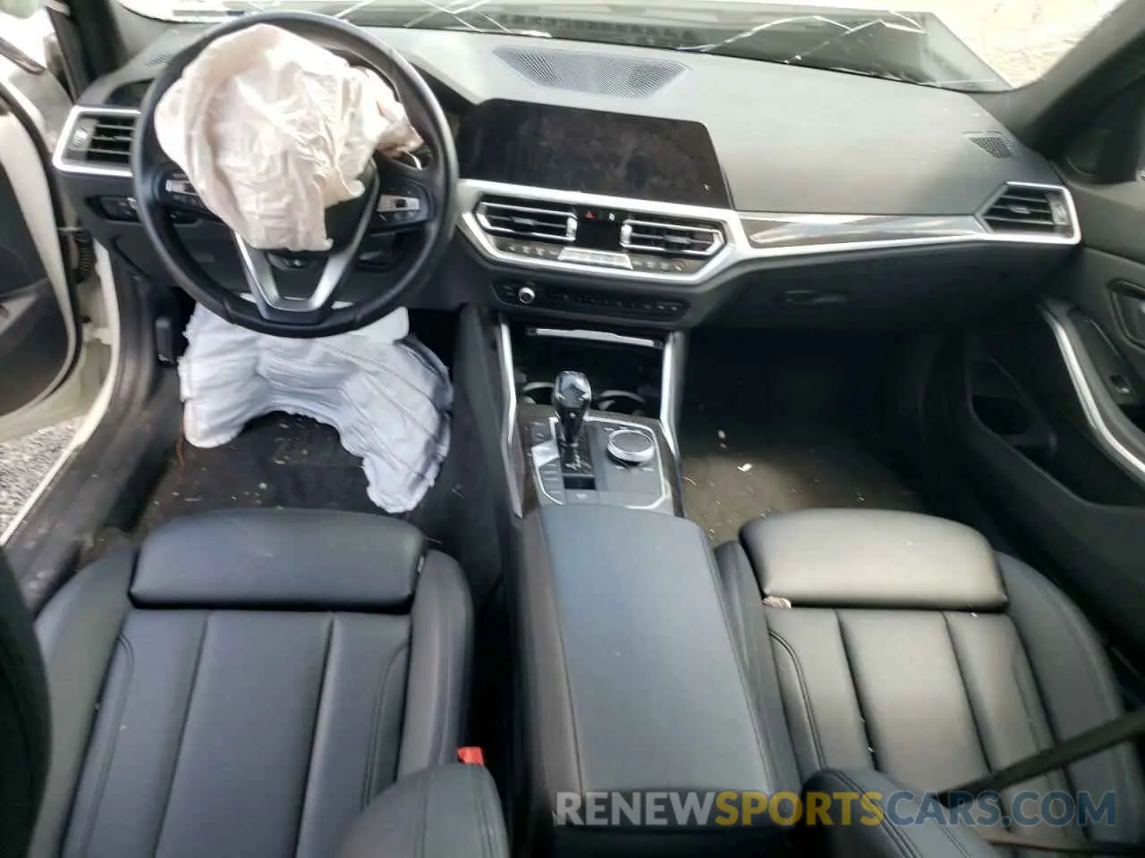 8 Photograph of a damaged car WBA5R7C56KFH33021 BMW 3 SERIES 2019