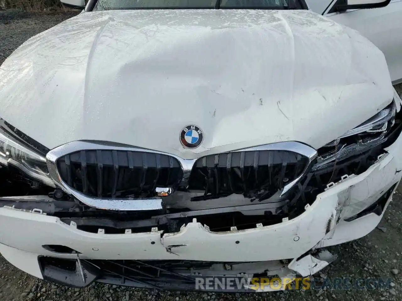 11 Photograph of a damaged car WBA5R7C58KAJ83816 BMW 3 SERIES 2019