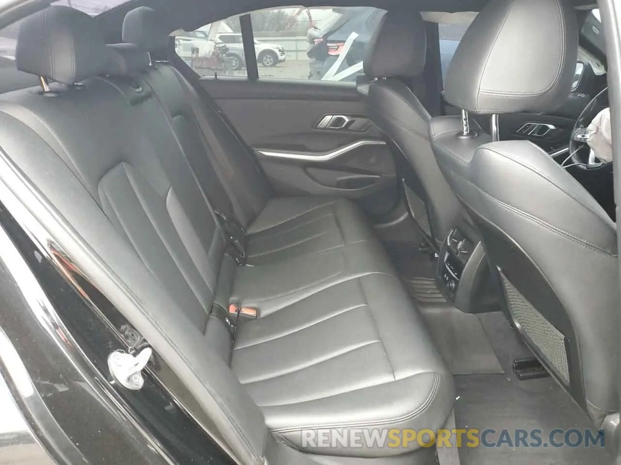 10 Photograph of a damaged car WBA5R7C59KFH30291 BMW 3 SERIES 2019