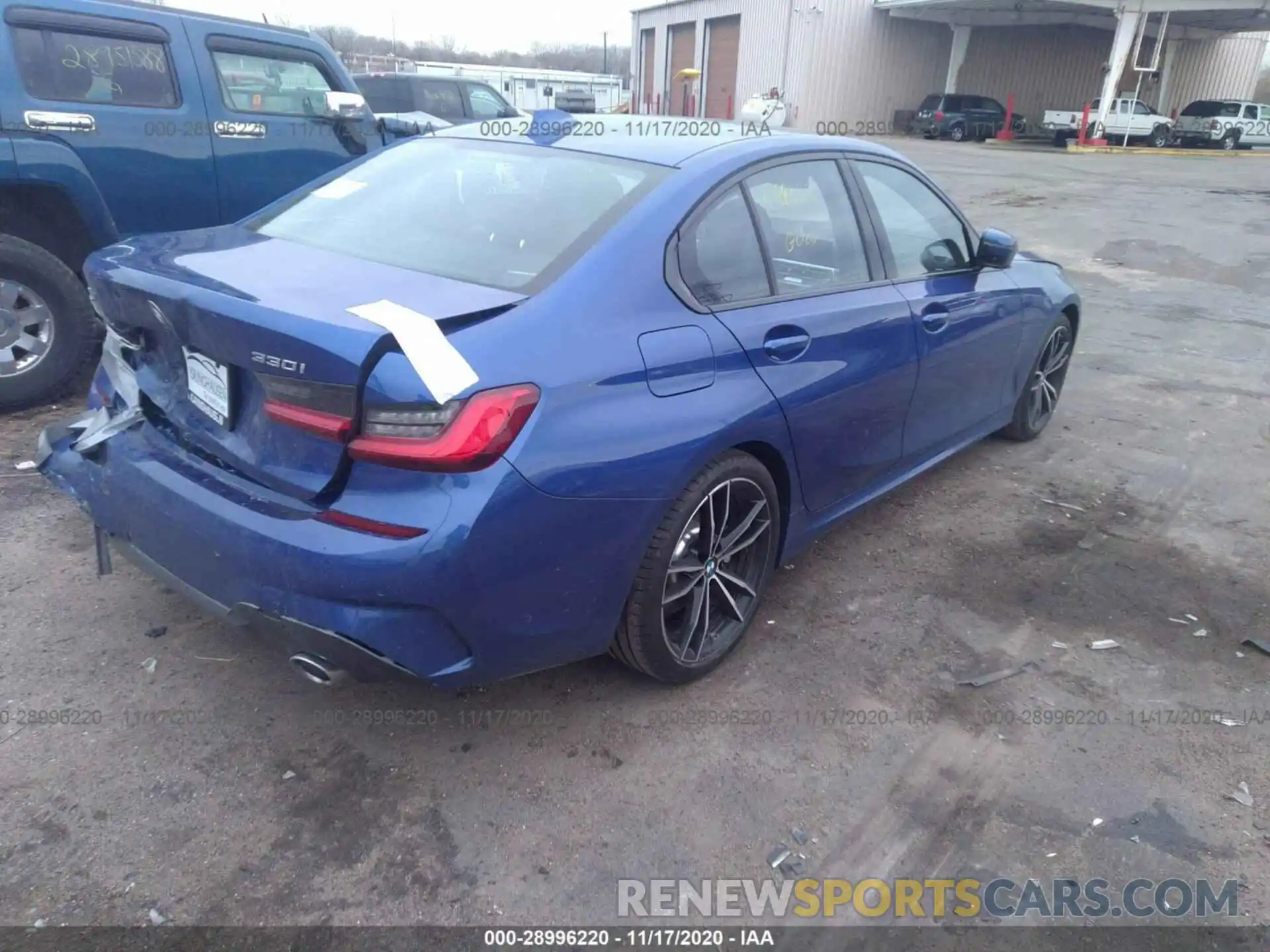 4 Photograph of a damaged car WBA5R7C5XKAJ81954 BMW 3 SERIES 2019