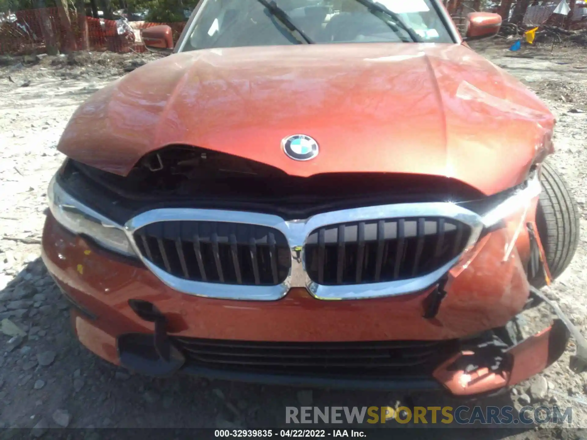 6 Photograph of a damaged car WBA5R7C5XKAJ84837 BMW 3 SERIES 2019