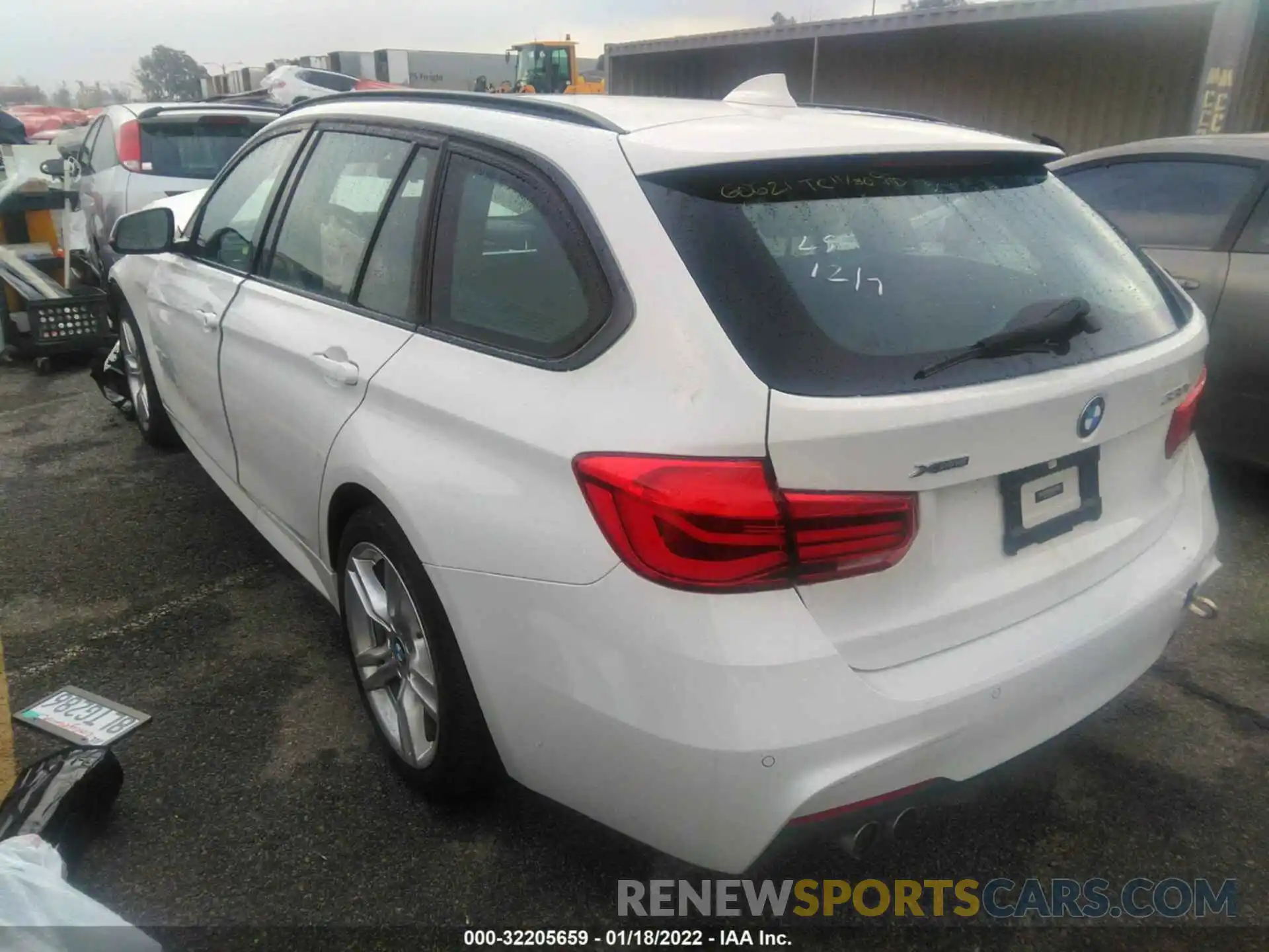 3 Photograph of a damaged car WBA8K3C52KA484429 BMW 3 SERIES 2019