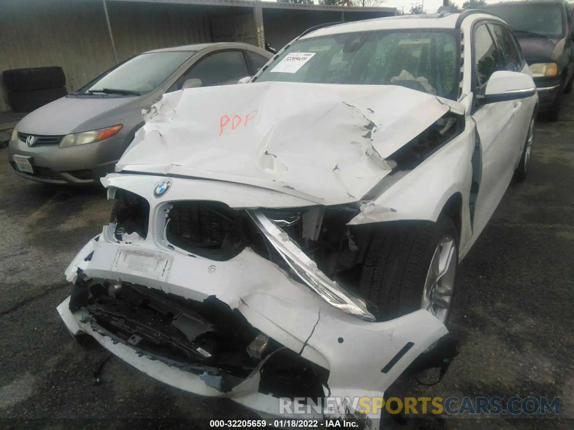 6 Photograph of a damaged car WBA8K3C52KA484429 BMW 3 SERIES 2019