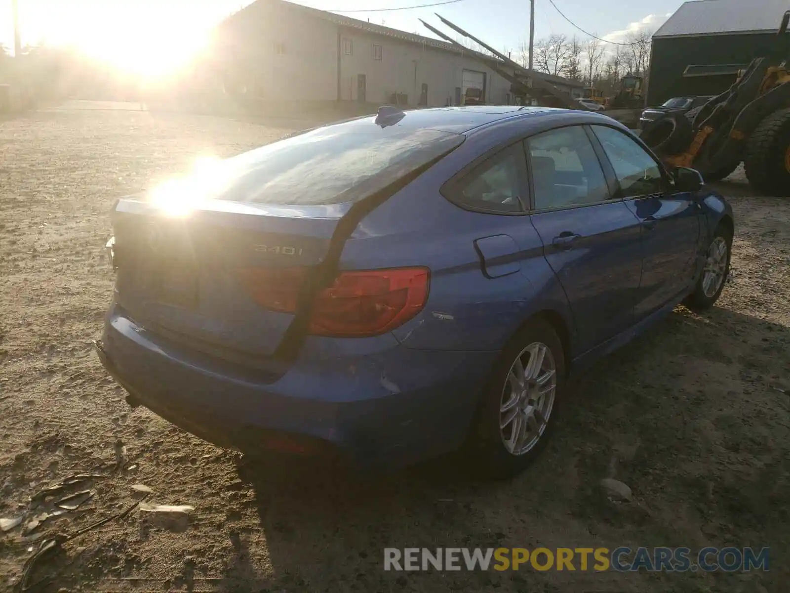 4 Photograph of a damaged car WBA8Y3C53KG451564 BMW 3 SERIES 2019