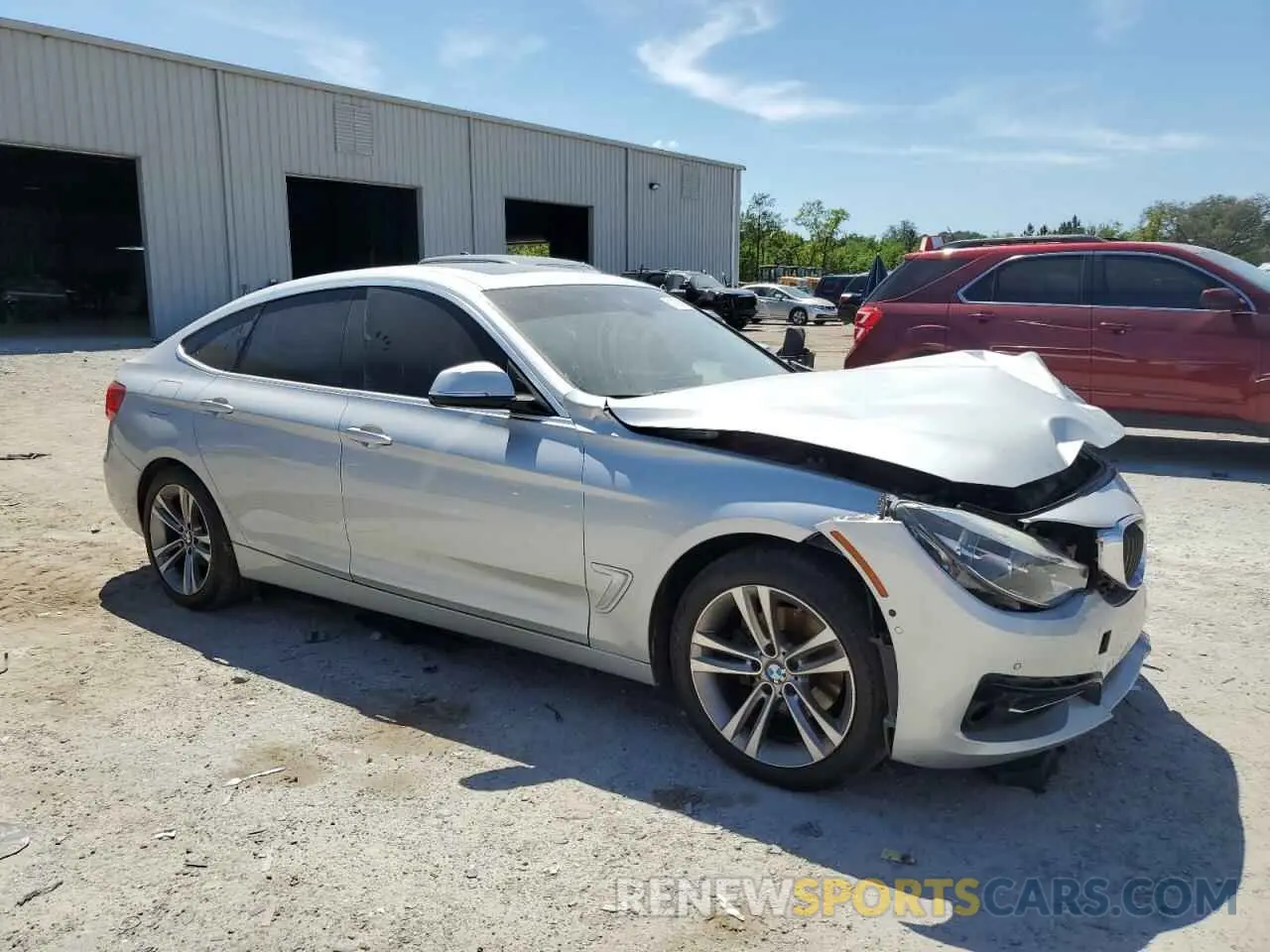 4 Photograph of a damaged car WBA8Z9C54KB220699 BMW 3 SERIES 2019