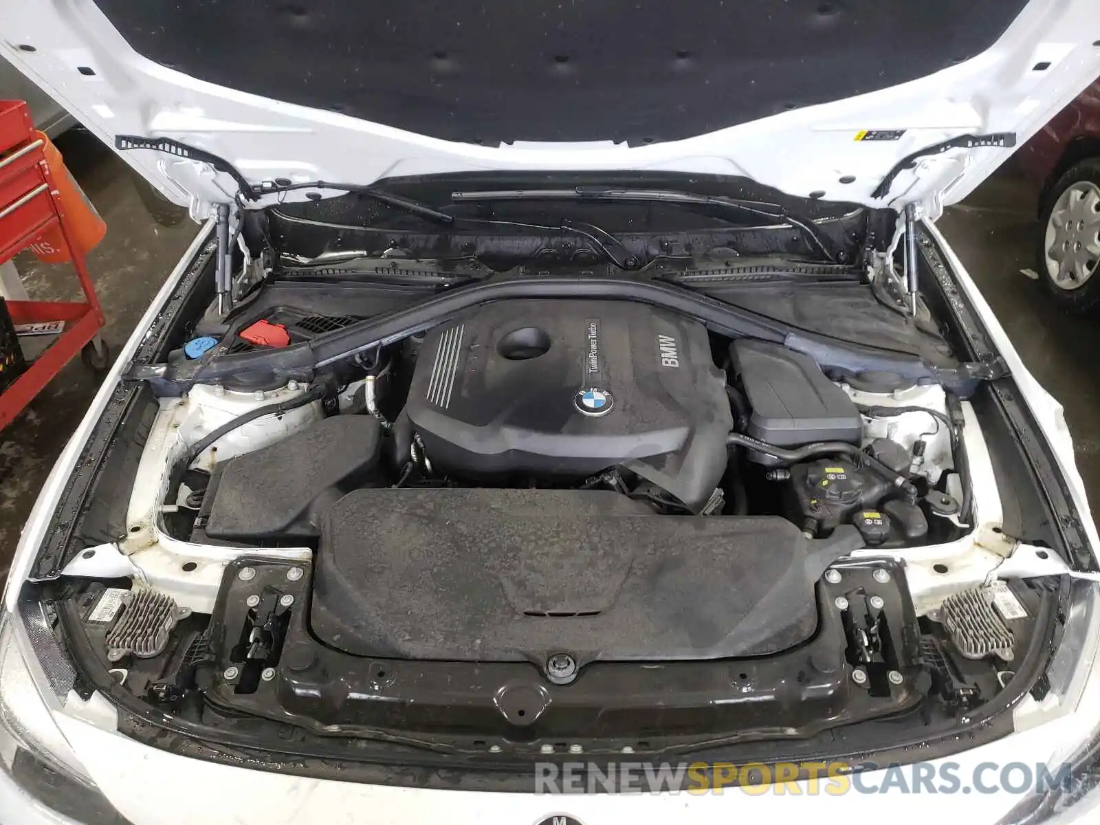 7 Photograph of a damaged car WBA8Z9C54KB220847 BMW 3 SERIES 2019