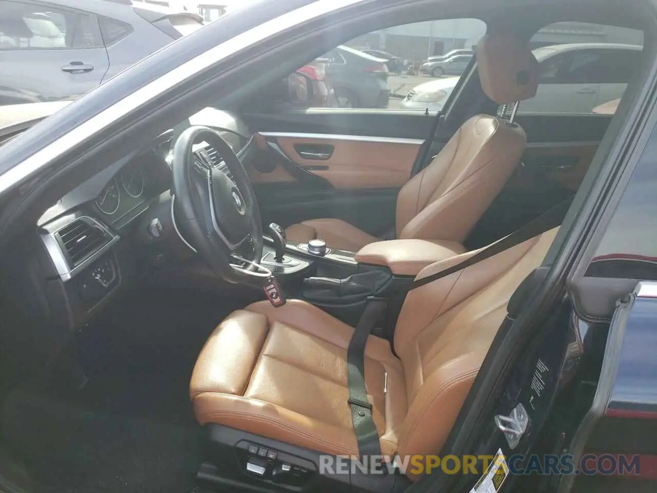 7 Photograph of a damaged car WBA8Z9C55KB220792 BMW 3 SERIES 2019