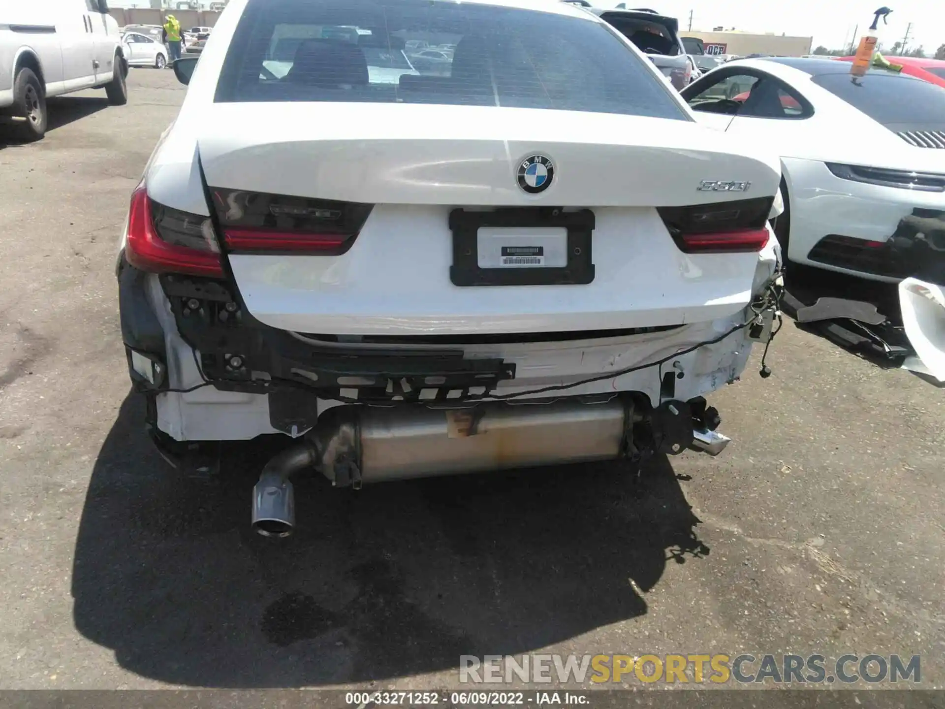 6 Photograph of a damaged car 3MW5R1J00L8B01028 BMW 3 SERIES 2020