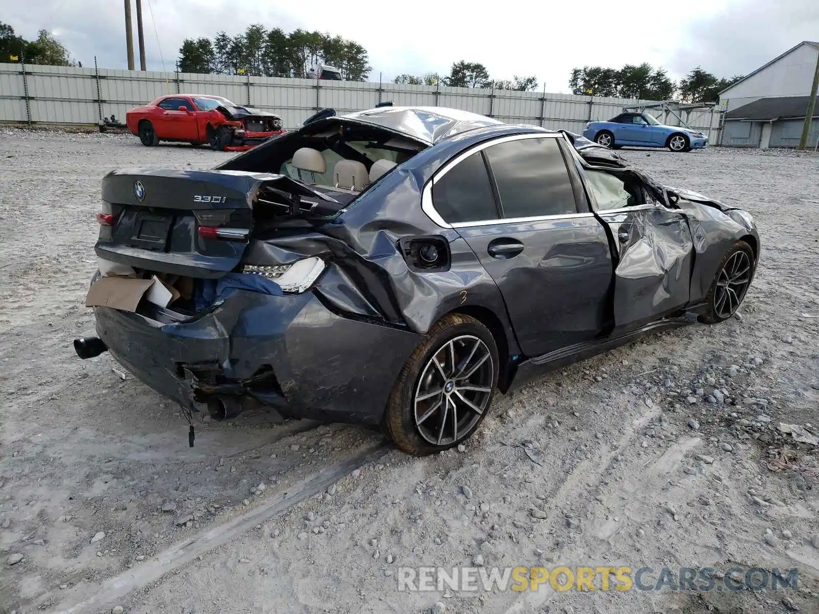 4 Photograph of a damaged car 3MW5R1J00L8B07265 BMW 3 SERIES 2020