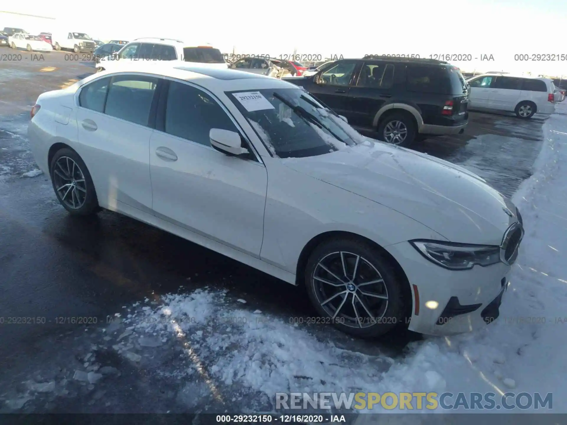 1 Photograph of a damaged car 3MW5R1J00L8B07606 BMW 3 SERIES 2020