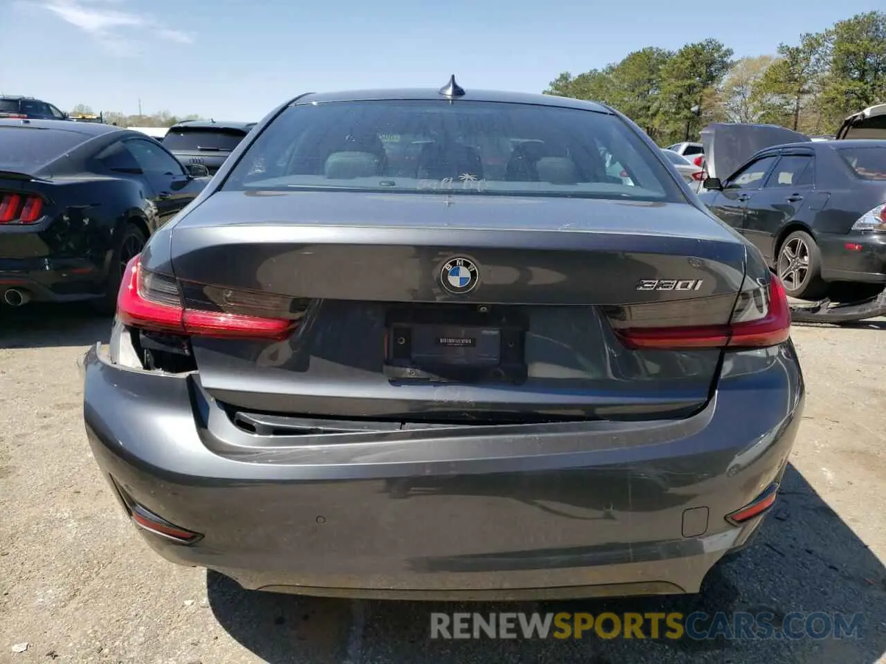 6 Photograph of a damaged car 3MW5R1J00L8B10487 BMW 3 SERIES 2020