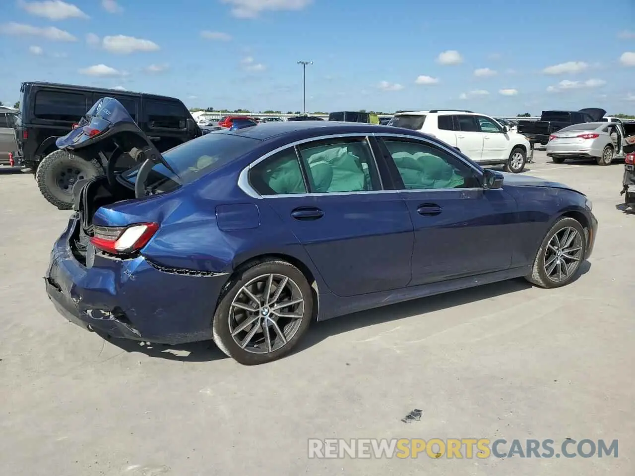 3 Photograph of a damaged car 3MW5R1J00L8B13504 BMW 3 SERIES 2020