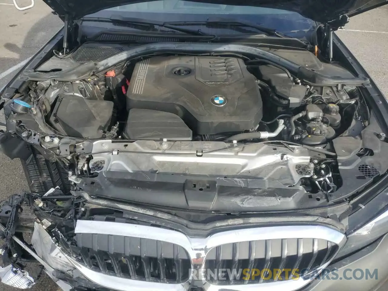 11 Photograph of a damaged car 3MW5R1J00L8B20307 BMW 3 SERIES 2020