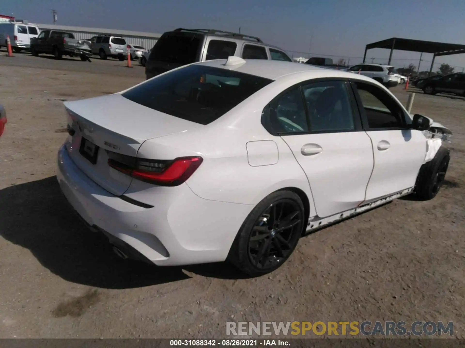 4 Photograph of a damaged car 3MW5R1J00L8B20310 BMW 3 SERIES 2020