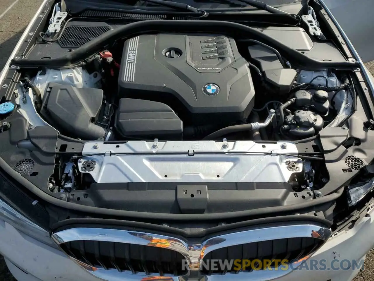 11 Photograph of a damaged car 3MW5R1J00L8B21019 BMW 3 SERIES 2020