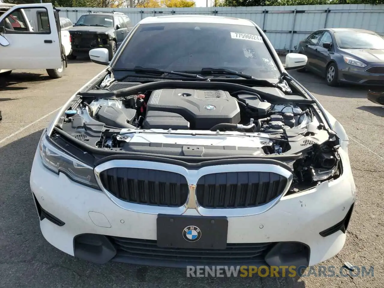 5 Photograph of a damaged car 3MW5R1J00L8B21019 BMW 3 SERIES 2020