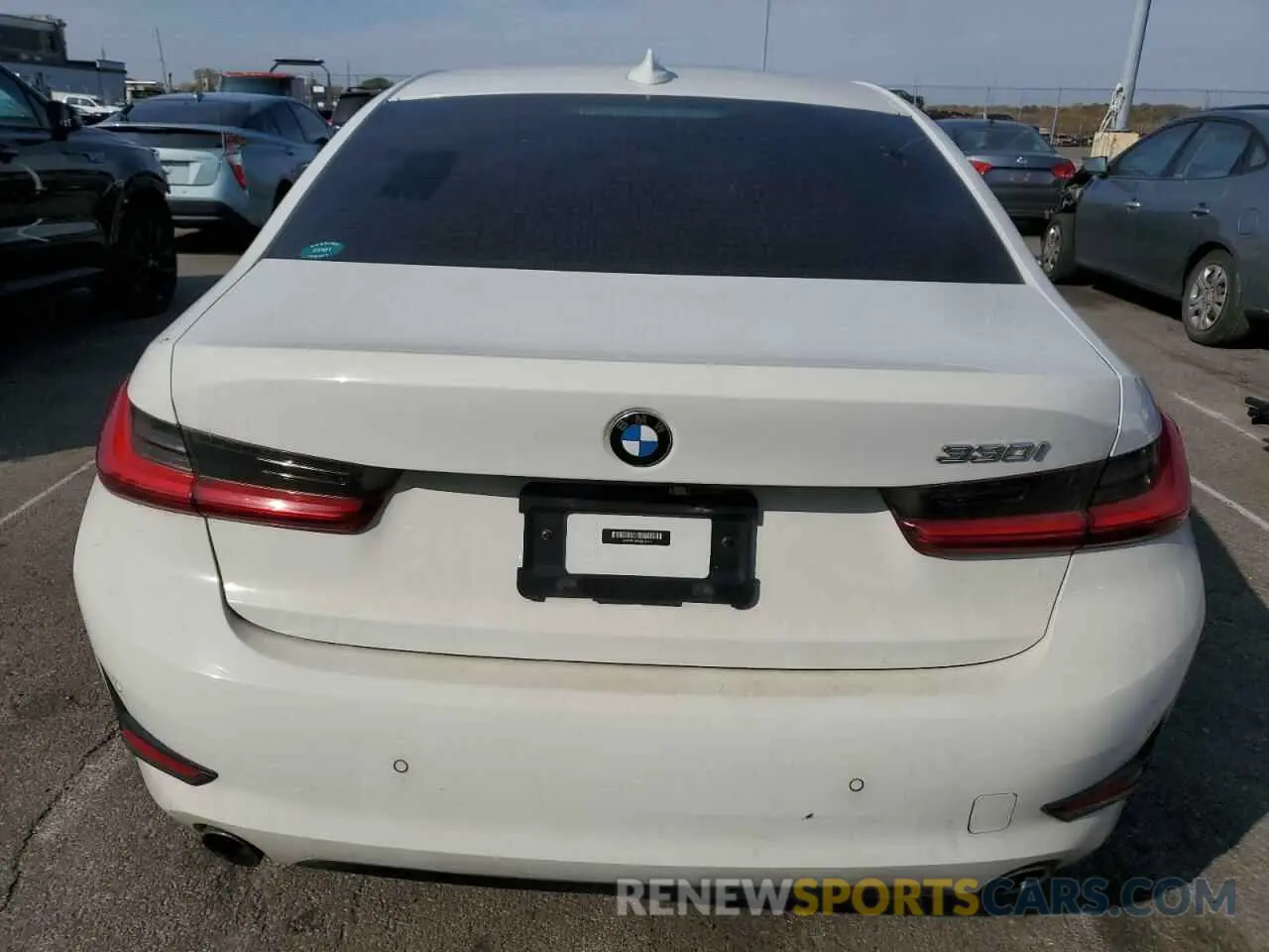 6 Photograph of a damaged car 3MW5R1J00L8B21019 BMW 3 SERIES 2020