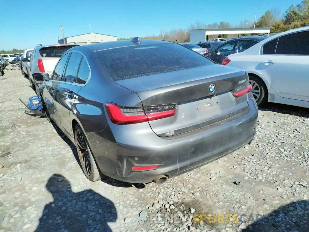 3 Photograph of a damaged car 3MW5R1J00L8B22073 BMW 3 SERIES 2020