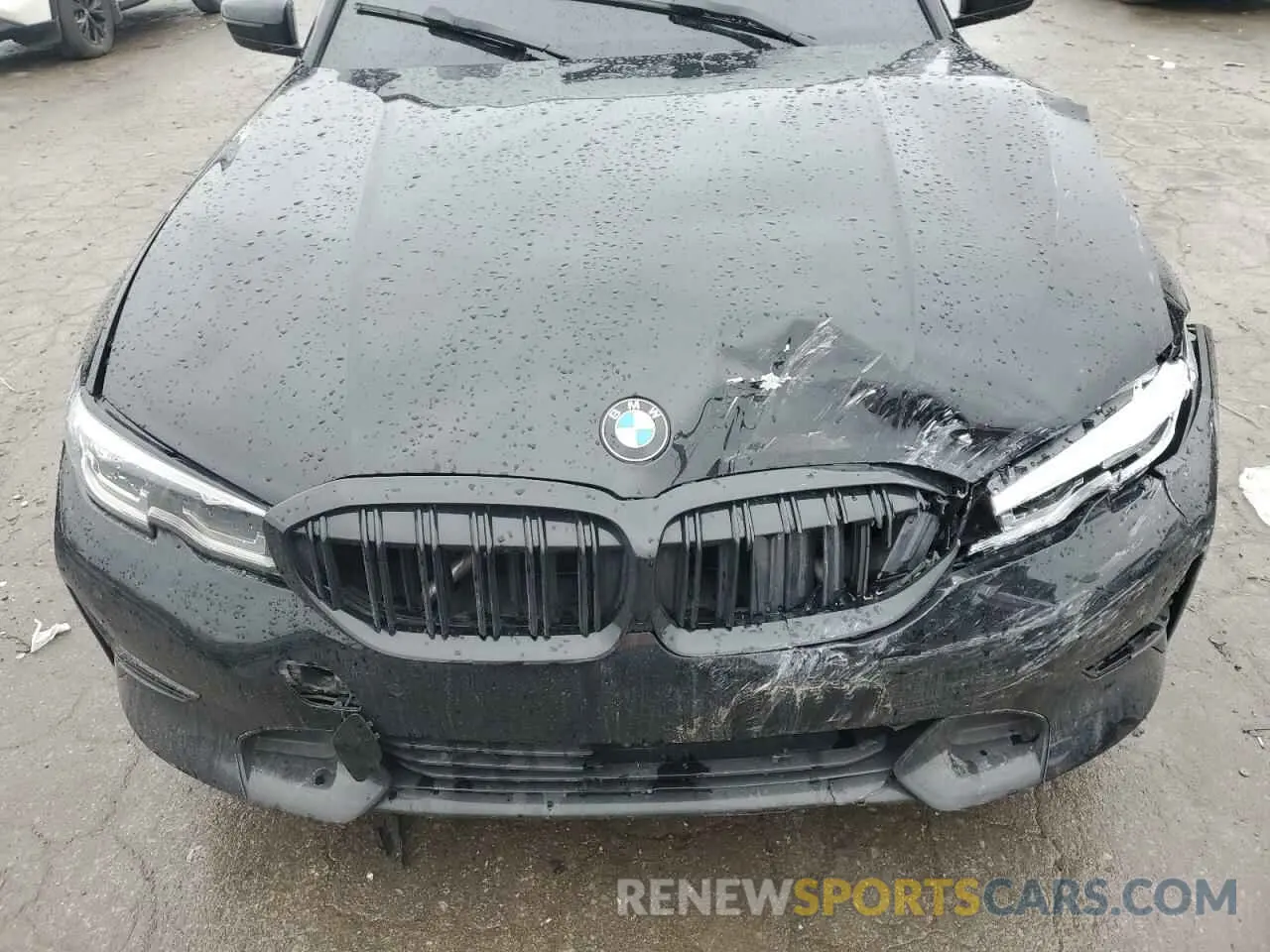 11 Photograph of a damaged car 3MW5R1J00L8B32232 BMW 3 SERIES 2020