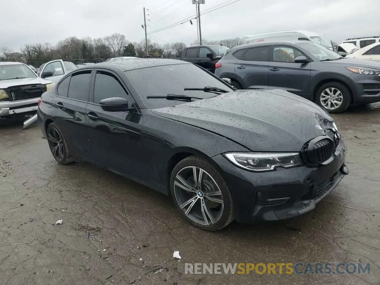 4 Photograph of a damaged car 3MW5R1J00L8B32232 BMW 3 SERIES 2020