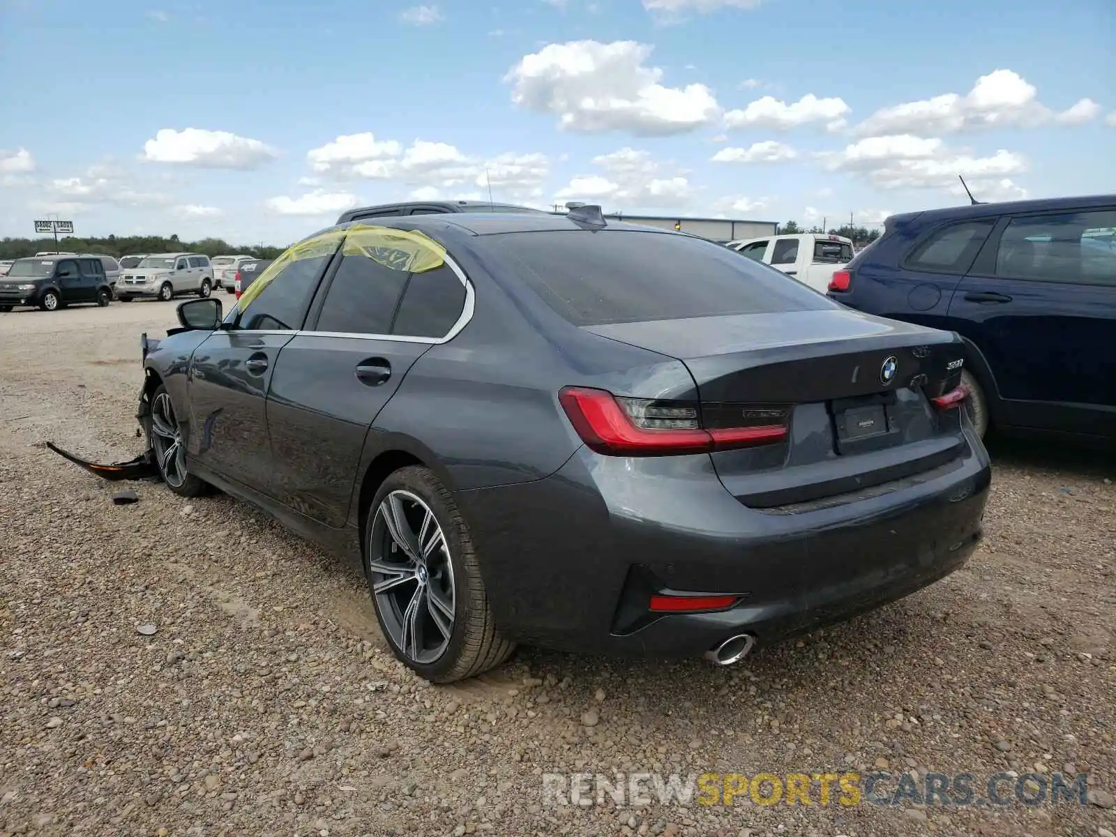 3 Photograph of a damaged car 3MW5R1J00L8B43781 BMW 3 SERIES 2020