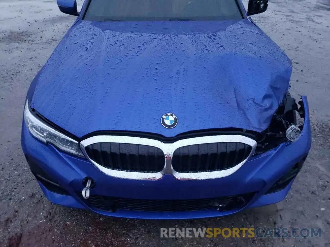 11 Photograph of a damaged car 3MW5R1J00L8B43795 BMW 3 SERIES 2020