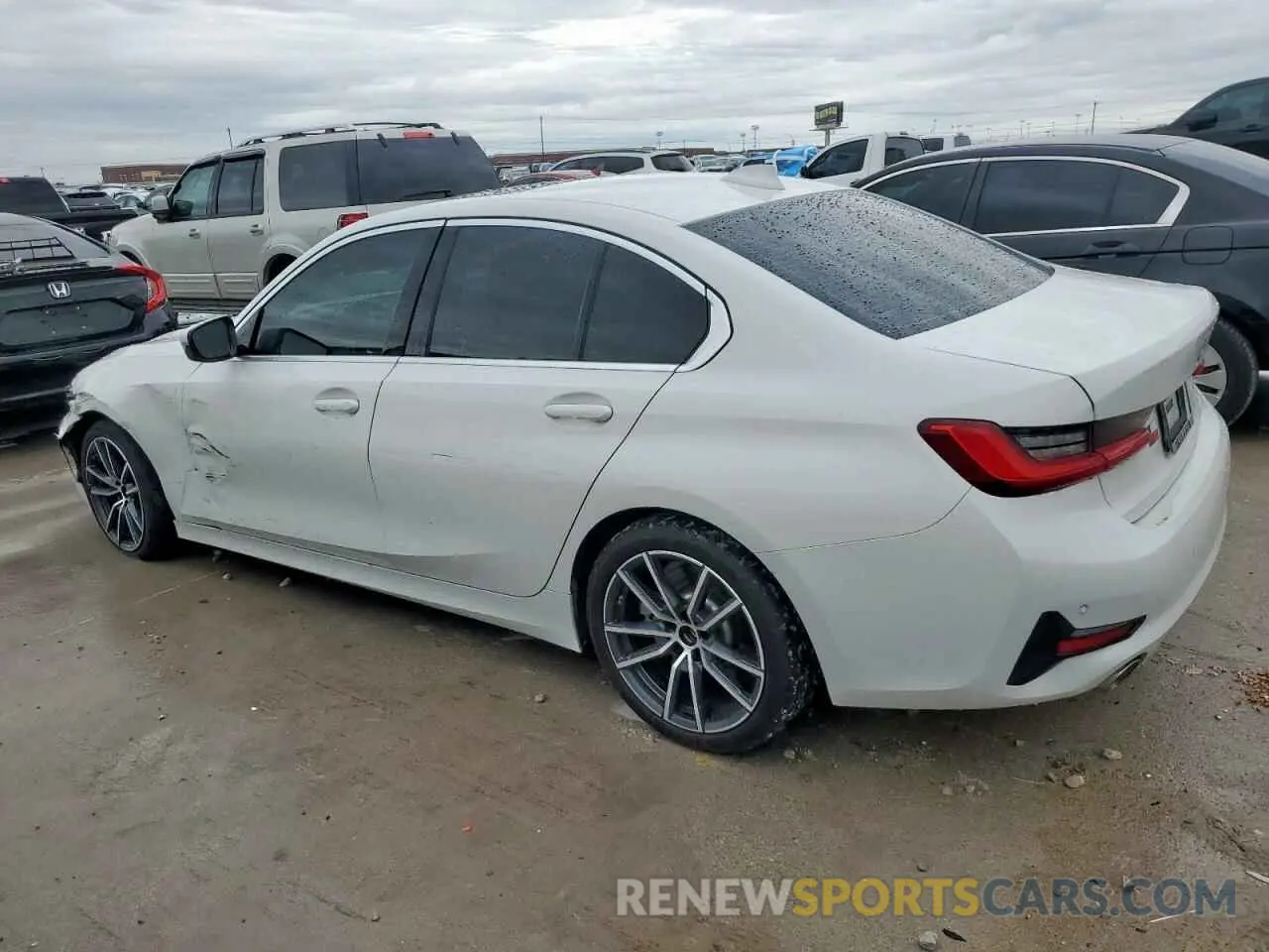 2 Photograph of a damaged car 3MW5R1J01L8B12670 BMW 3 SERIES 2020