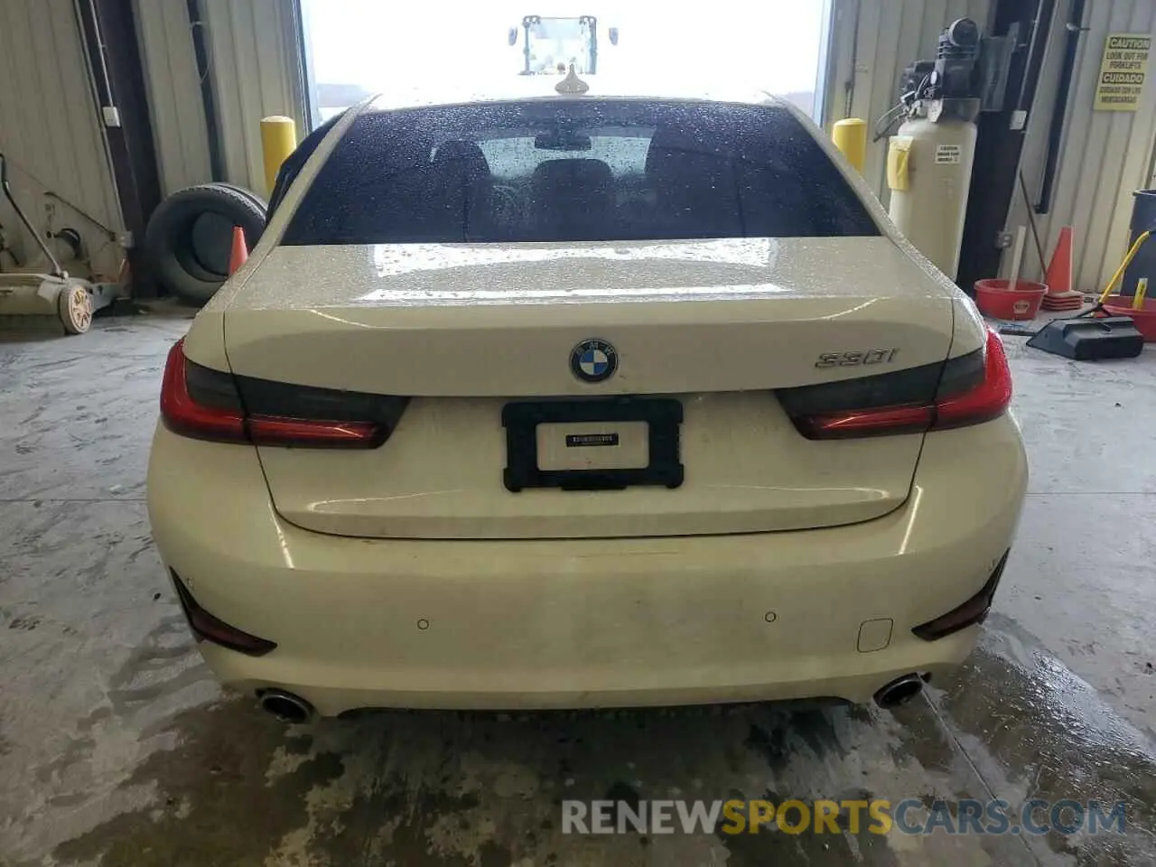 6 Photograph of a damaged car 3MW5R1J01L8B23586 BMW 3 SERIES 2020