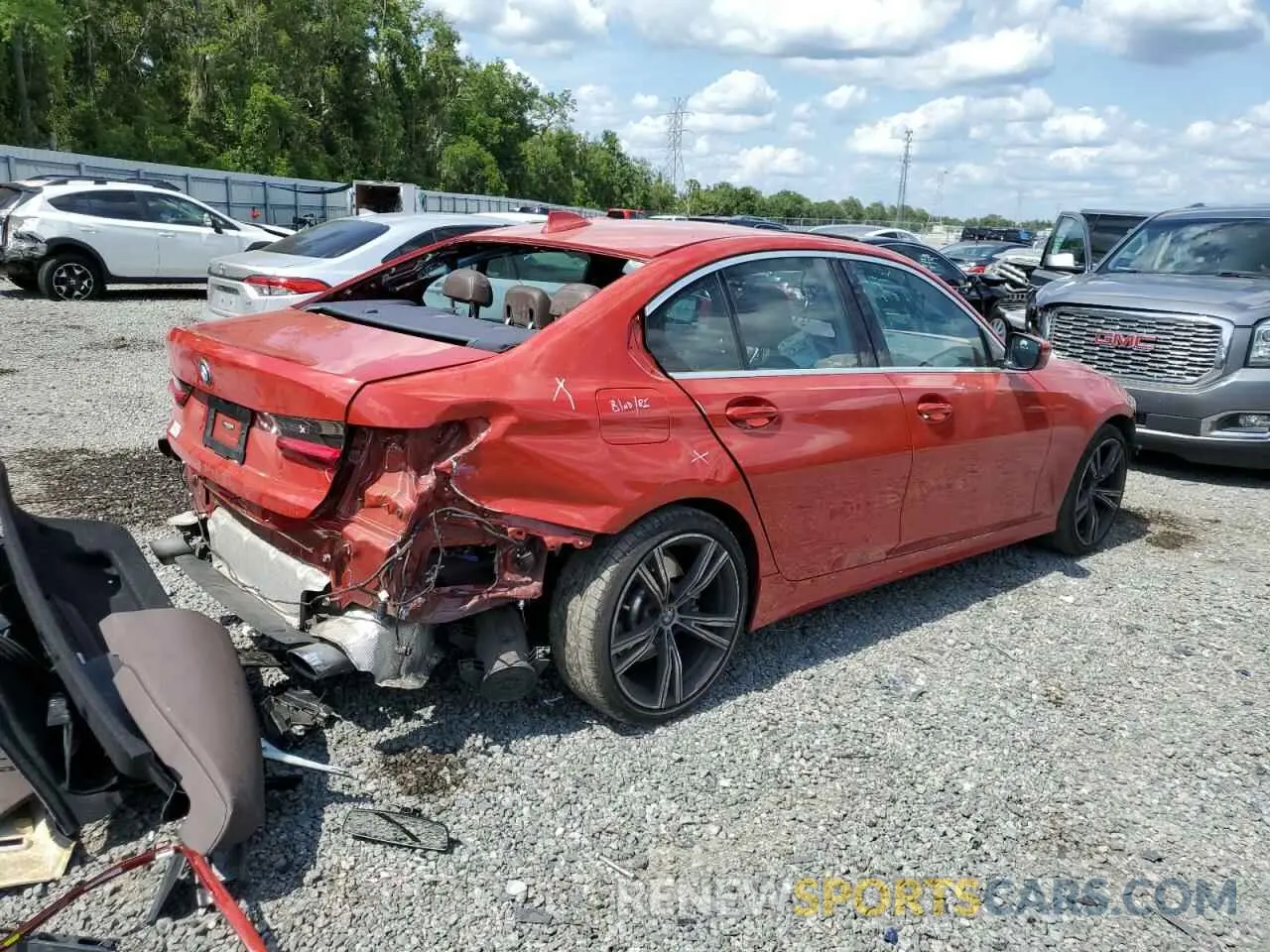 3 Photograph of a damaged car 3MW5R1J01L8B44177 BMW 3 SERIES 2020