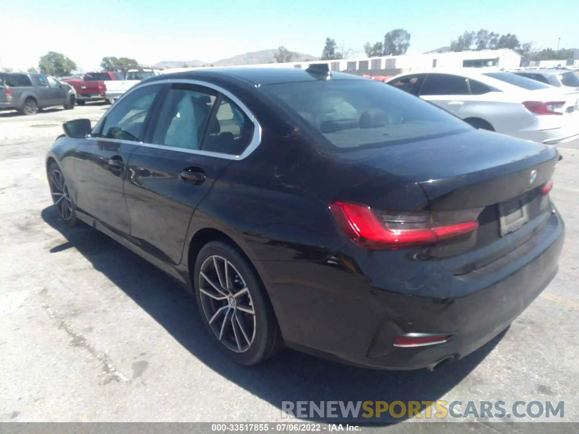 3 Photograph of a damaged car 3MW5R1J02L8B04173 BMW 3 SERIES 2020