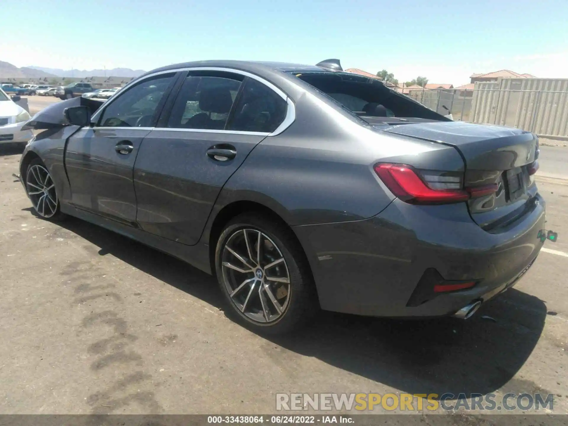 3 Photograph of a damaged car 3MW5R1J02L8B06988 BMW 3 SERIES 2020