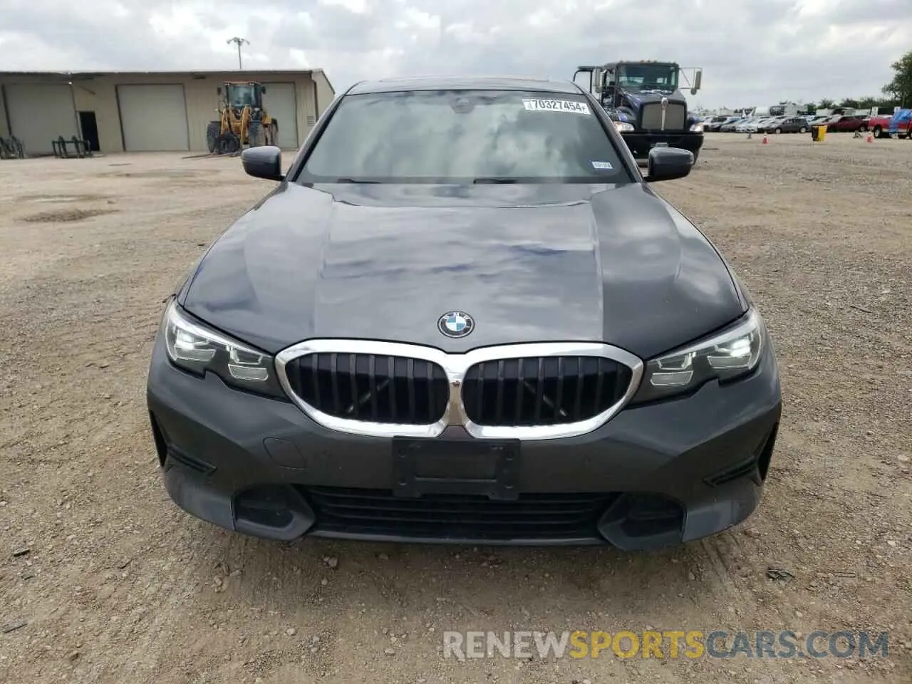 5 Photograph of a damaged car 3MW5R1J02L8B08899 BMW 3 SERIES 2020