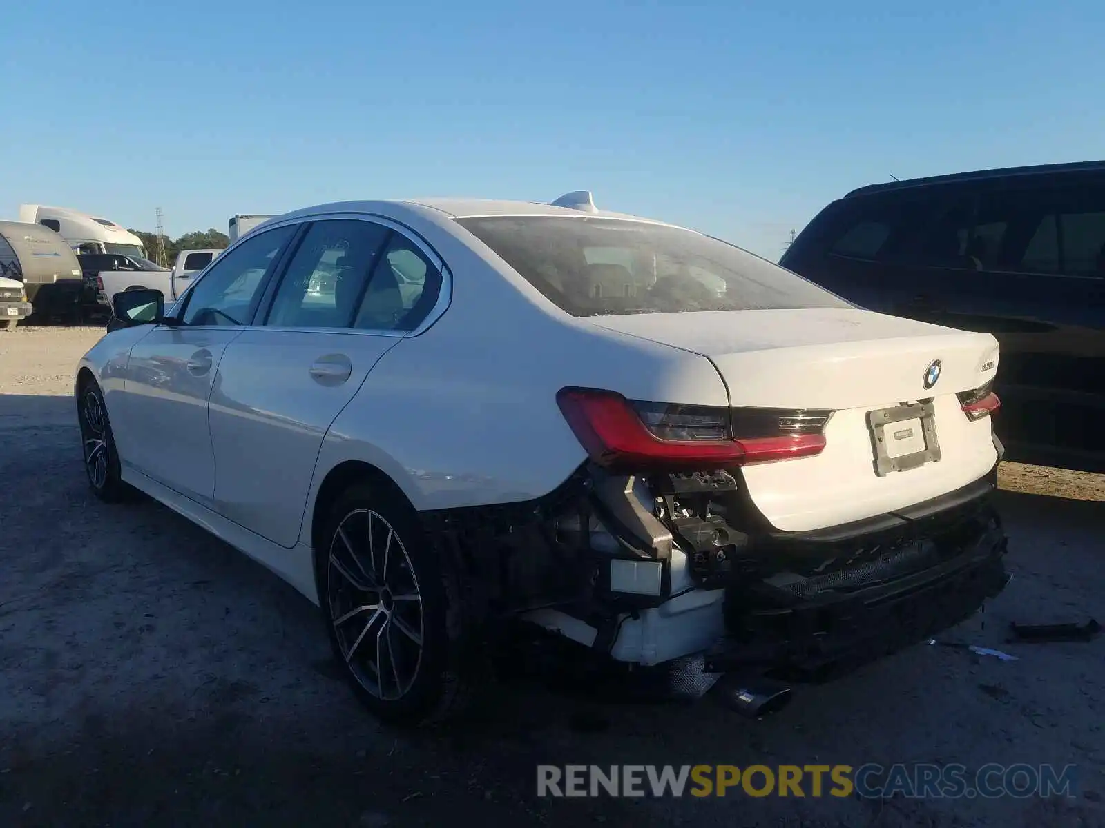 3 Photograph of a damaged car 3MW5R1J02L8B17439 BMW 3 SERIES 2020