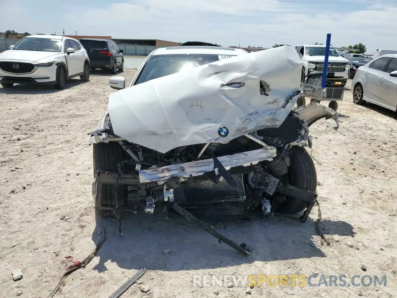 5 Photograph of a damaged car 3MW5R1J02L8B29736 BMW 3 SERIES 2020