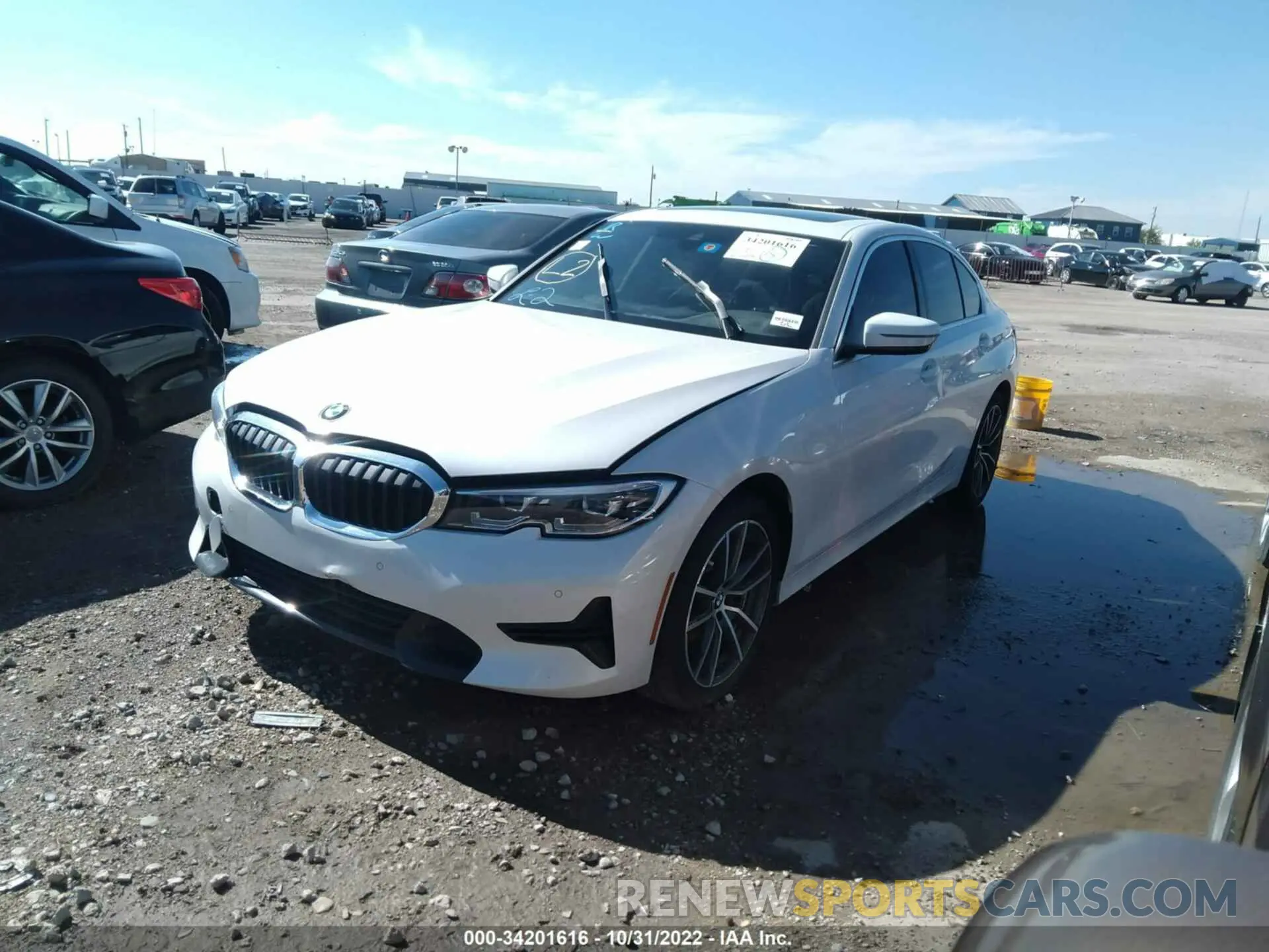 2 Photograph of a damaged car 3MW5R1J02L8B36735 BMW 3 SERIES 2020