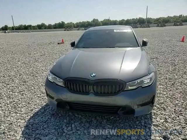 10 Photograph of a damaged car 3MW5R1J02L8B39652 BMW 3 SERIES 2020