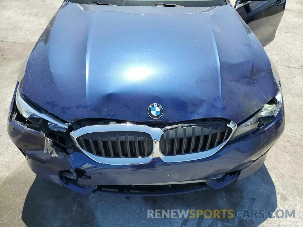 13 Photograph of a damaged car 3MW5R1J03L8B05168 BMW 3 SERIES 2020