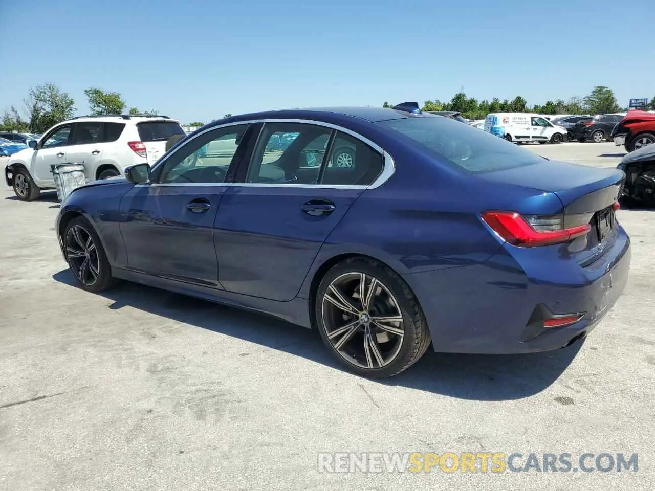 2 Photograph of a damaged car 3MW5R1J03L8B05168 BMW 3 SERIES 2020