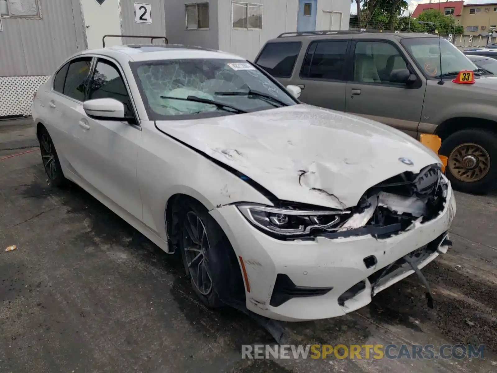 1 Photograph of a damaged car 3MW5R1J03L8B12069 BMW 3 SERIES 2020