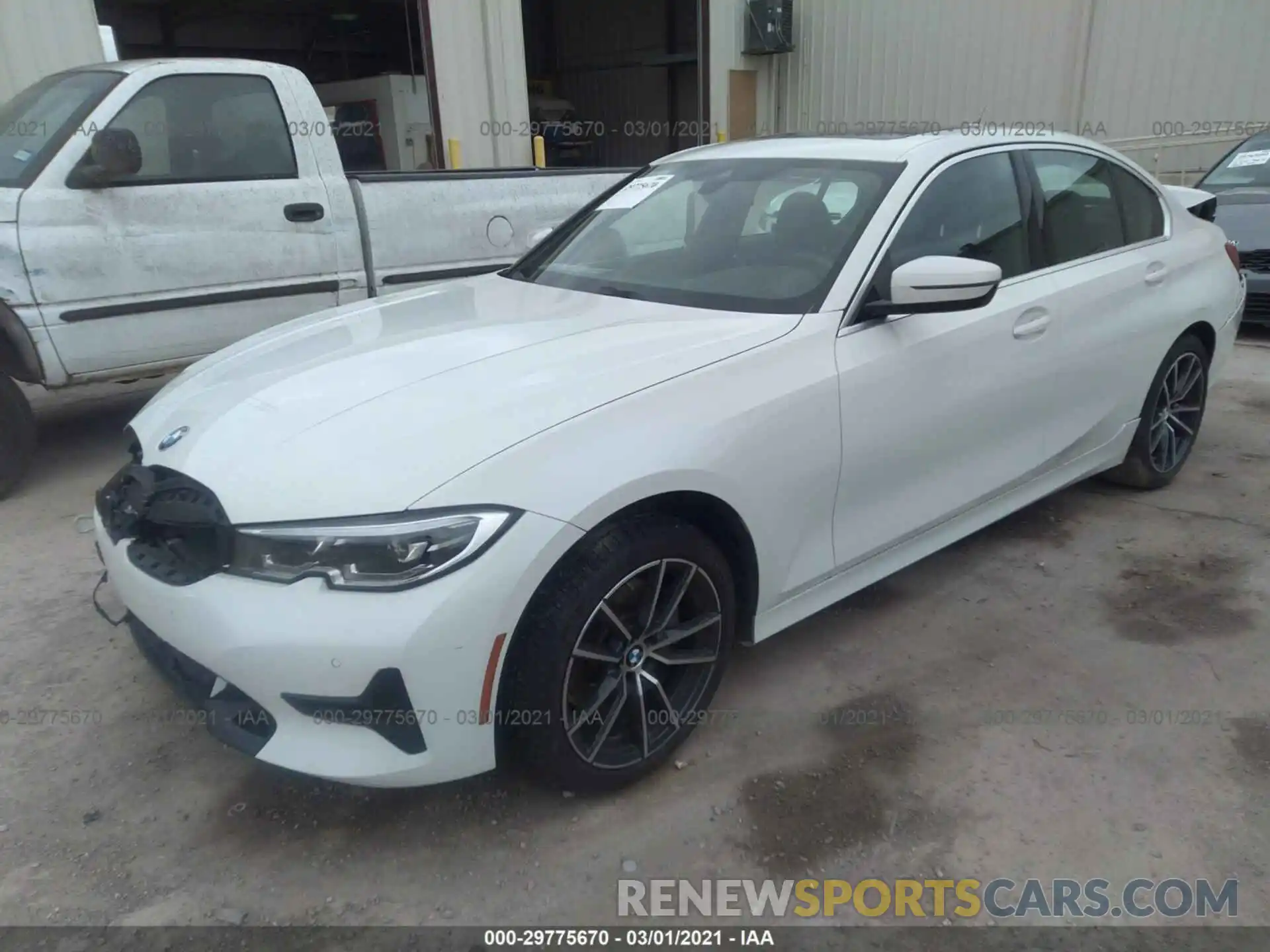 2 Photograph of a damaged car 3MW5R1J03L8B24576 BMW 3 SERIES 2020