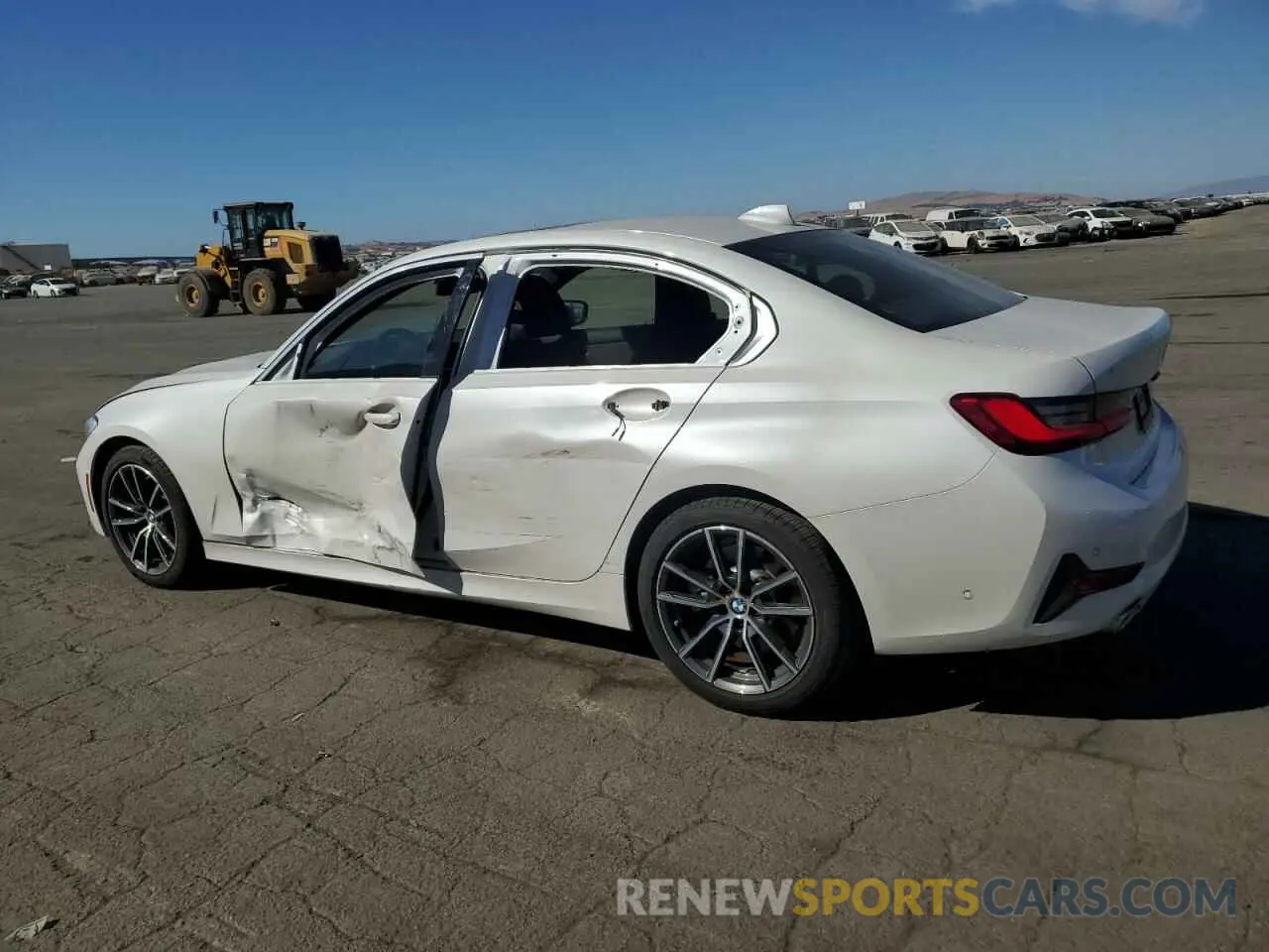2 Photograph of a damaged car 3MW5R1J03L8B27669 BMW 3 SERIES 2020