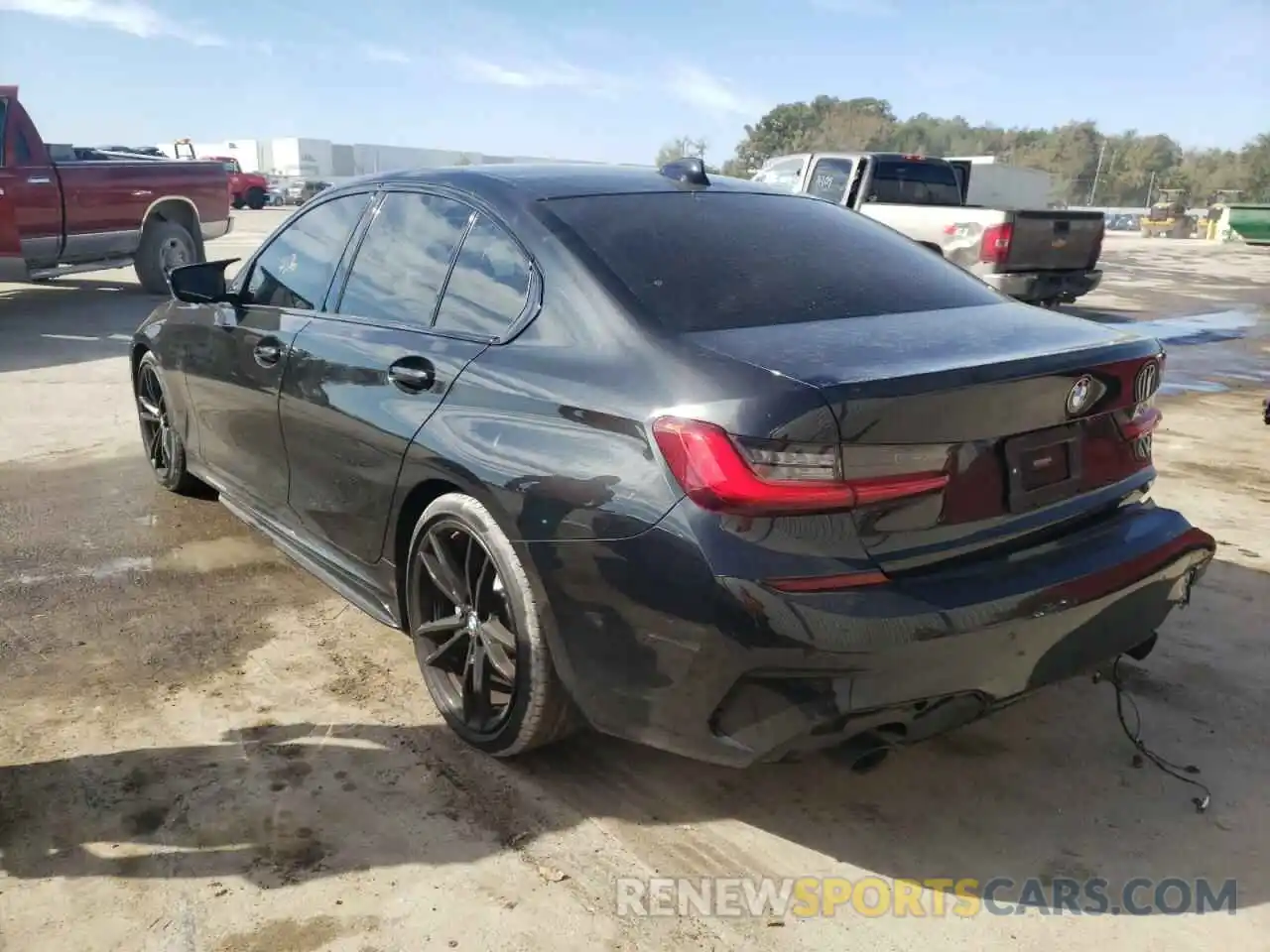 3 Photograph of a damaged car 3MW5R1J03L8B34413 BMW 3 SERIES 2020