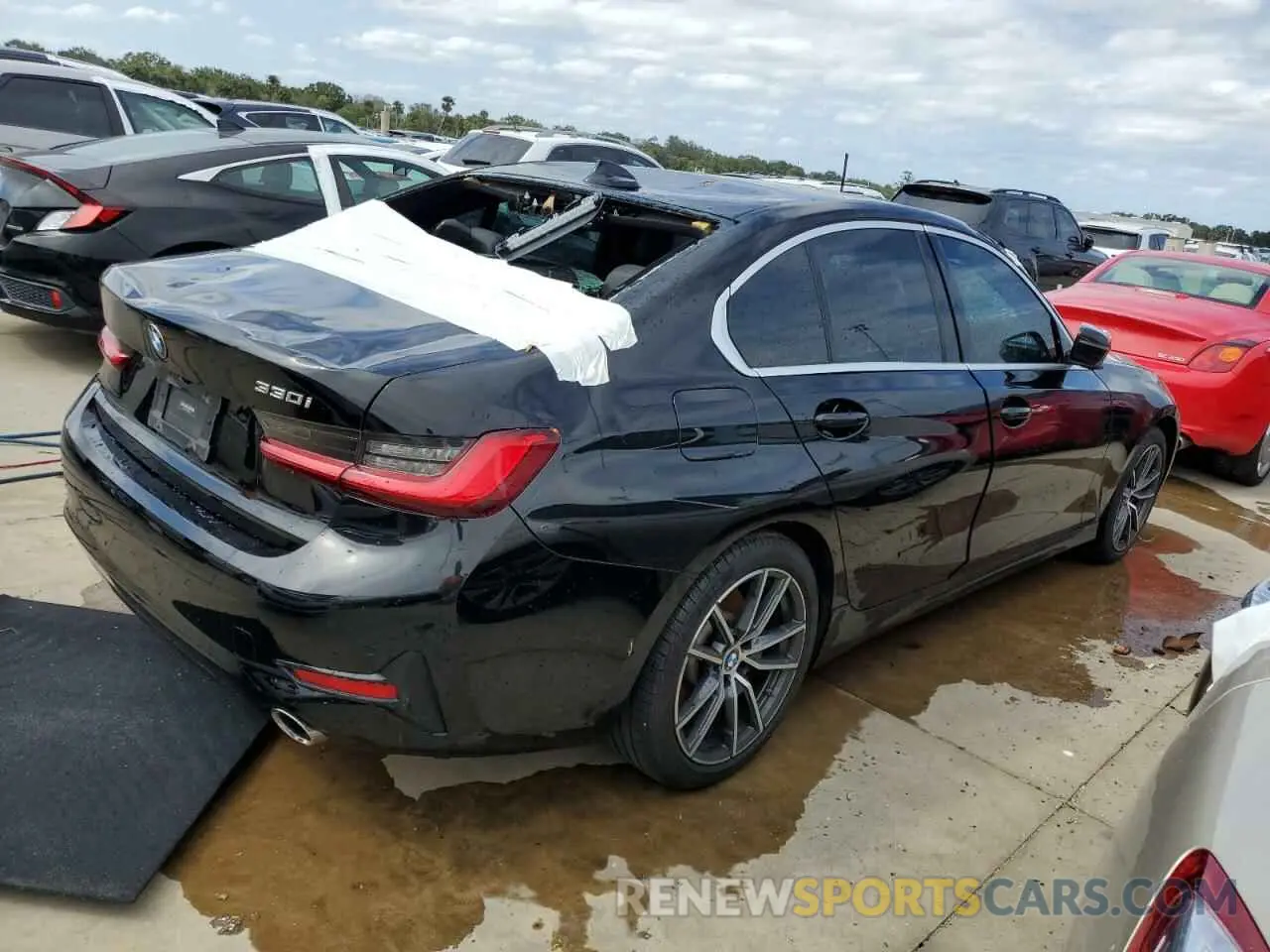 3 Photograph of a damaged car 3MW5R1J04L8B07558 BMW 3 SERIES 2020