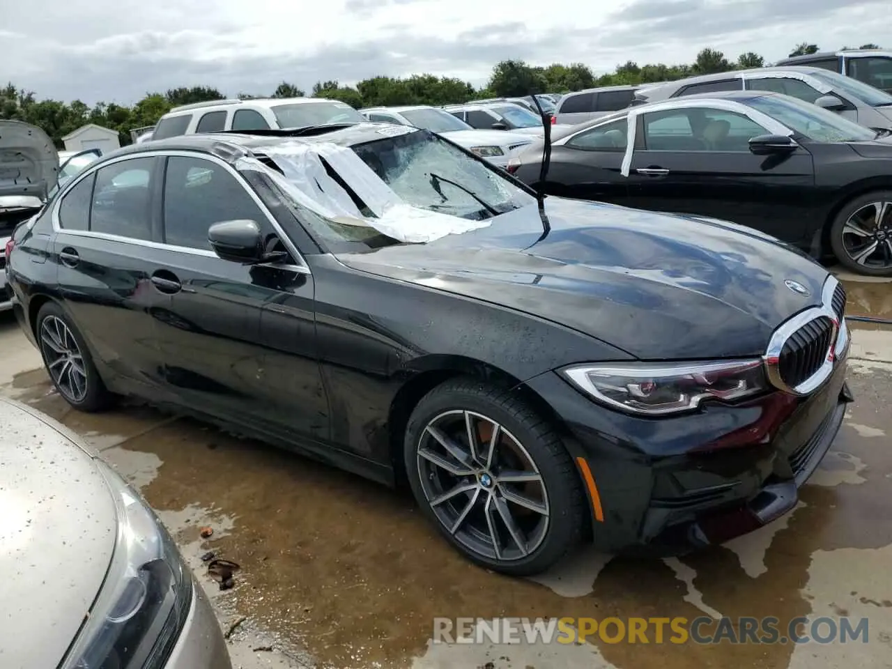 4 Photograph of a damaged car 3MW5R1J04L8B07558 BMW 3 SERIES 2020