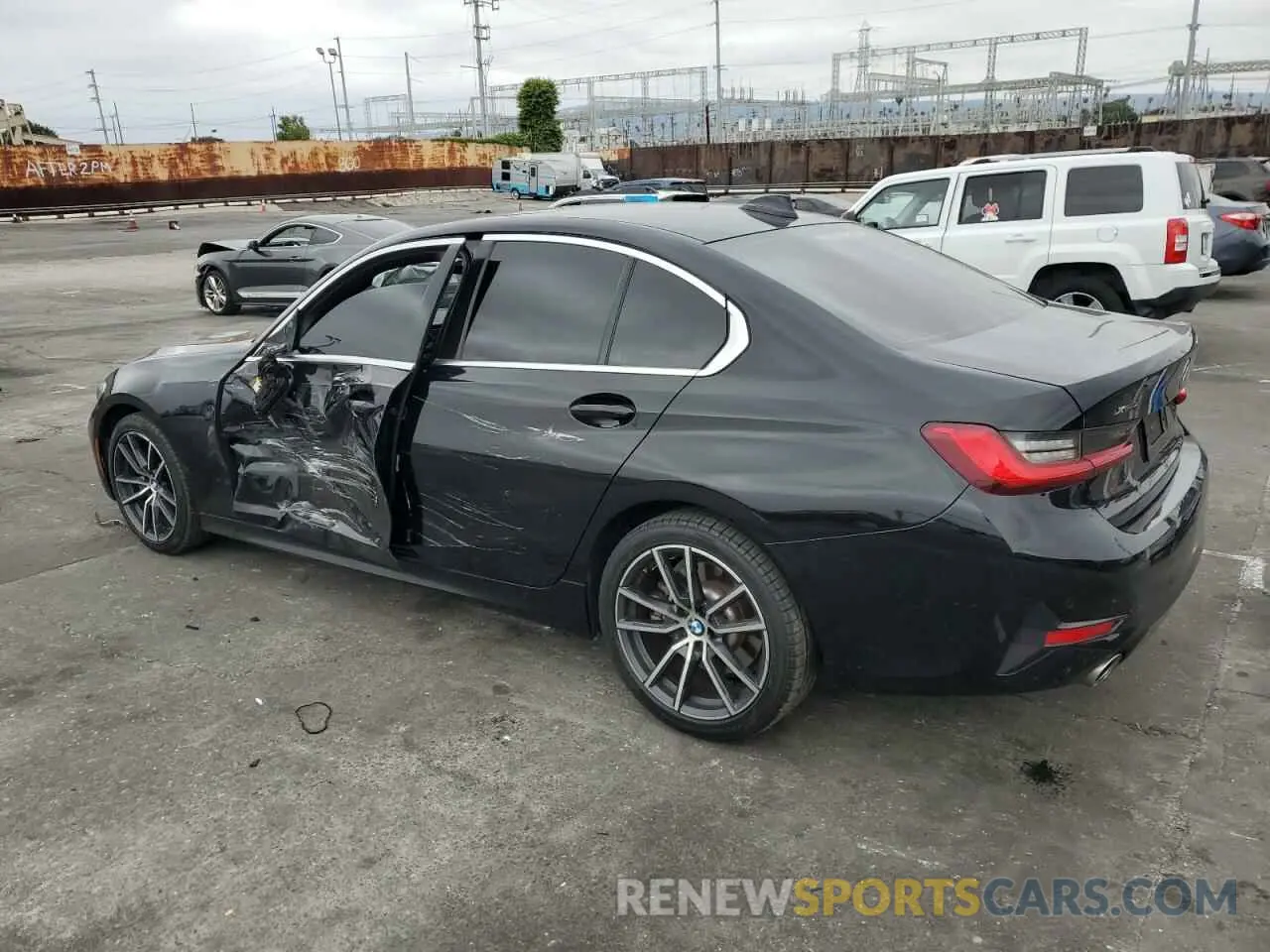 2 Photograph of a damaged car 3MW5R1J04L8B11688 BMW 3 SERIES 2020