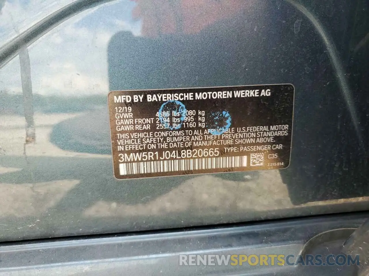 12 Photograph of a damaged car 3MW5R1J04L8B20665 BMW 3 SERIES 2020