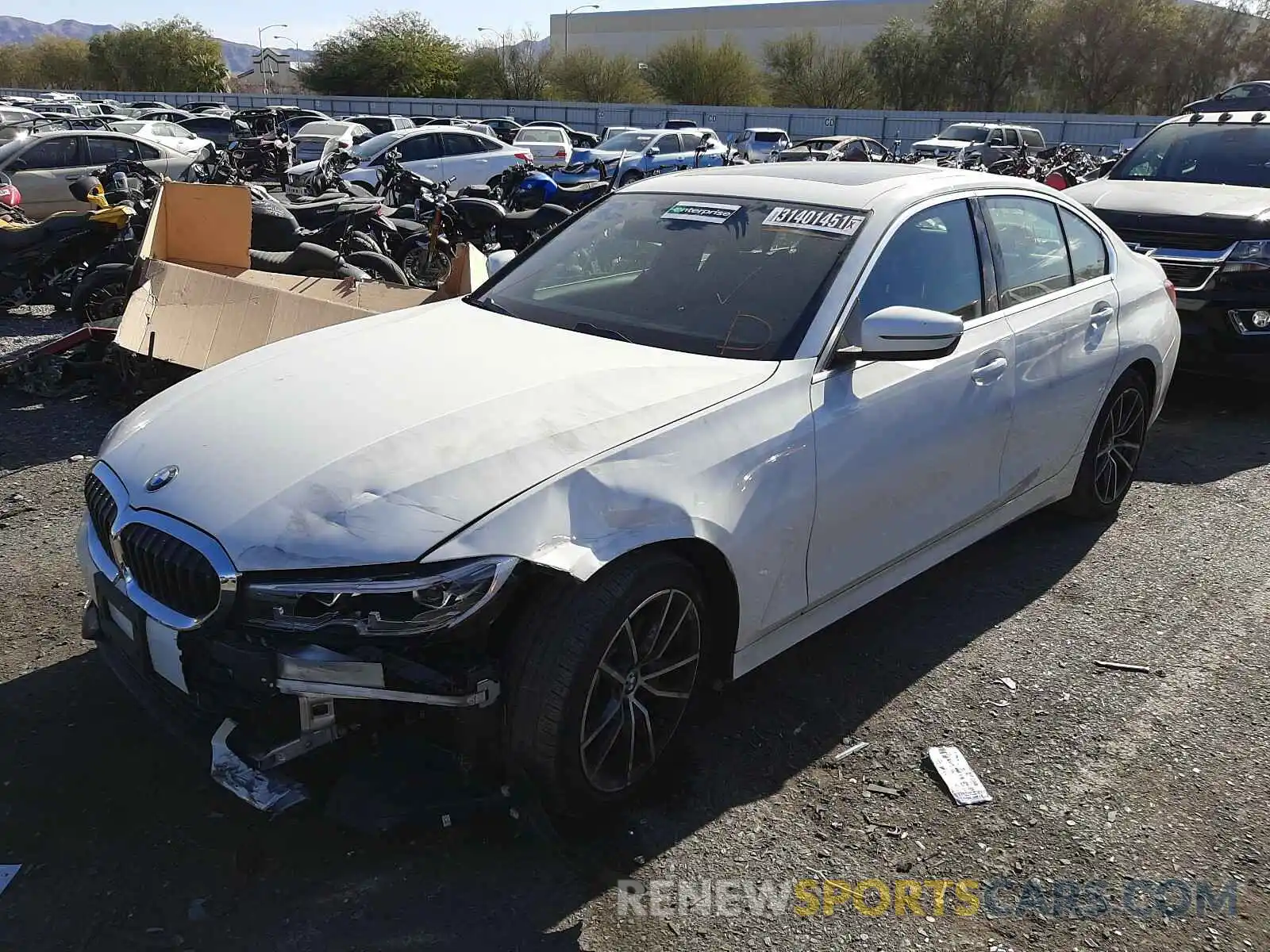 2 Photograph of a damaged car 3MW5R1J04L8B23971 BMW 3 SERIES 2020