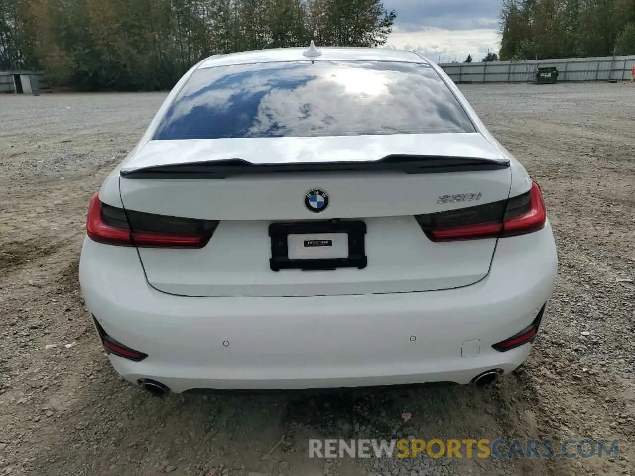 6 Photograph of a damaged car 3MW5R1J04L8B24506 BMW 3 SERIES 2020